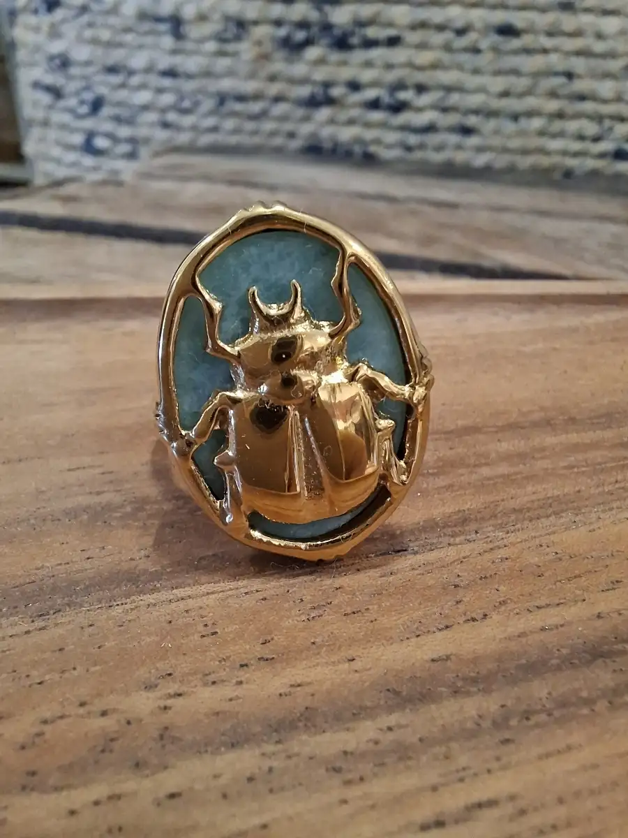 bague scarabée bleu