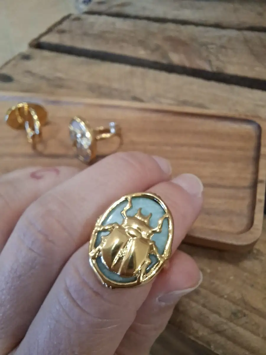 bague scarabée bleu