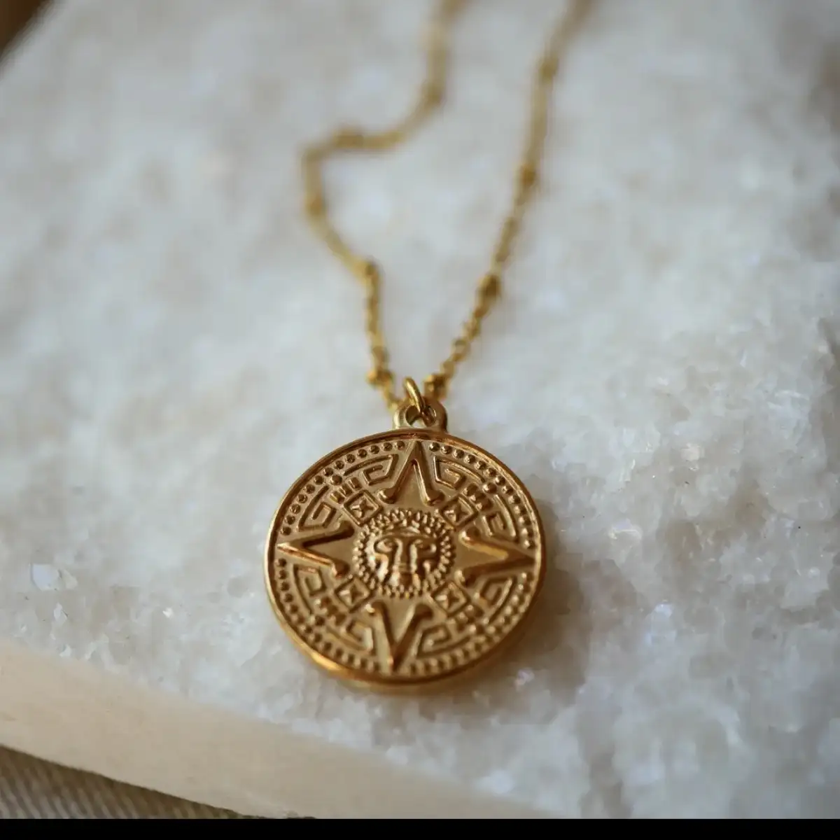 collier talisman margdarsha