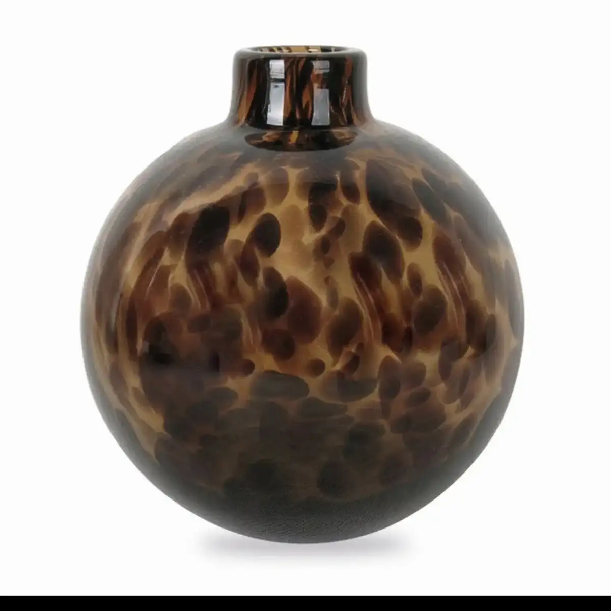 vase leo